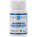 Indicazione fisiologiche:  Contribuisce alla riduzione della stanchezza e dell’affaticamento, aiutandoti a ritrovare la tua naturale energia. Supporta il normale metabolismo energetico e l’equilibrio elettrolitico, essenziali soprattutto nei cambi di stagione o quando fai sport. Aiuta la normale funzione muscolare, ideale per favorire il benessere e il recupero del corpo dopo l’attività fisica o le tensioni quotidiane. Promuove il normale funzionamento del sistema nervoso e la normale funzione psicologica, accompagnandoti verso un fisiologico rilassamento serale, utile per prepararsi a un buon riposo. Contribuisce al mantenimento di ossa e denti normali, un fattore chiave per invecchiare in salute e mantenere il corpo forte nel tempo. Dose giornaliera: 2 capsule al giorno Ingredienti: Bisglicinato di magnesio, capsula vegetale (agente di rivestimento: idrossipropilcellulosa; stabilizzante: gomma di Gellano), agente antiagglomerante: sali di magnesio degli acidi grassi. Avvertenze:  Gli integratori alimentari non vanno intesi come sostituti di una dieta varia ed equilibrata e di uno stile di vita sano. L’assunzione non deve eccedere la dose giornaliera consigliata. Tenere fuori dalla portata dei bambini al di sotto dei tre anni di età.