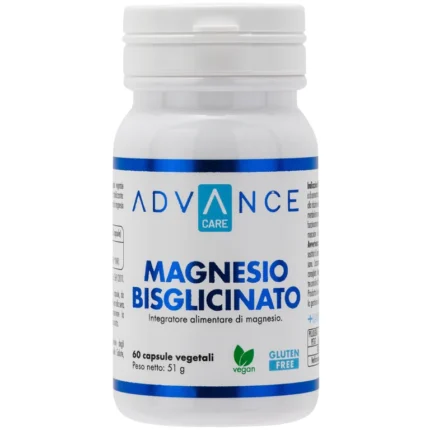 Indicazione fisiologiche:  Contribuisce alla riduzione della stanchezza e dell’affaticamento, aiutandoti a ritrovare la tua naturale energia. Supporta il normale metabolismo energetico e l’equilibrio elettrolitico, essenziali soprattutto nei cambi di stagione o quando fai sport. Aiuta la normale funzione muscolare, ideale per favorire il benessere e il recupero del corpo dopo l’attività fisica o le tensioni quotidiane. Promuove il normale funzionamento del sistema nervoso e la normale funzione psicologica, accompagnandoti verso un fisiologico rilassamento serale, utile per prepararsi a un buon riposo. Contribuisce al mantenimento di ossa e denti normali, un fattore chiave per invecchiare in salute e mantenere il corpo forte nel tempo. Dose giornaliera: 2 capsule al giorno Ingredienti: Bisglicinato di magnesio, capsula vegetale (agente di rivestimento: idrossipropilcellulosa; stabilizzante: gomma di Gellano), agente antiagglomerante: sali di magnesio degli acidi grassi. Avvertenze:  Gli integratori alimentari non vanno intesi come sostituti di una dieta varia ed equilibrata e di uno stile di vita sano. L’assunzione non deve eccedere la dose giornaliera consigliata. Tenere fuori dalla portata dei bambini al di sotto dei tre anni di età.